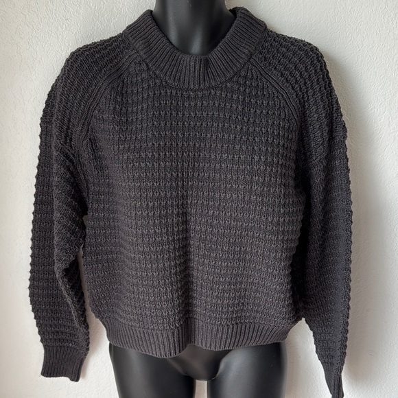 Universal Thread Sweaters - Universal Thread Waffle Knit Sweater